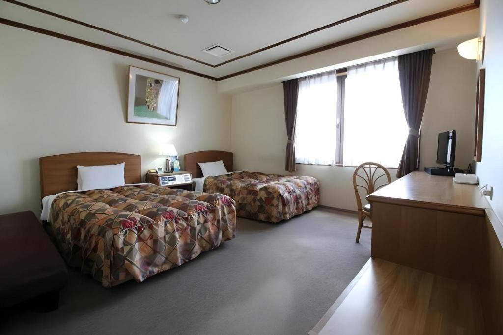 Neyagawa Trend Hotel 大阪市 エクステリア 写真