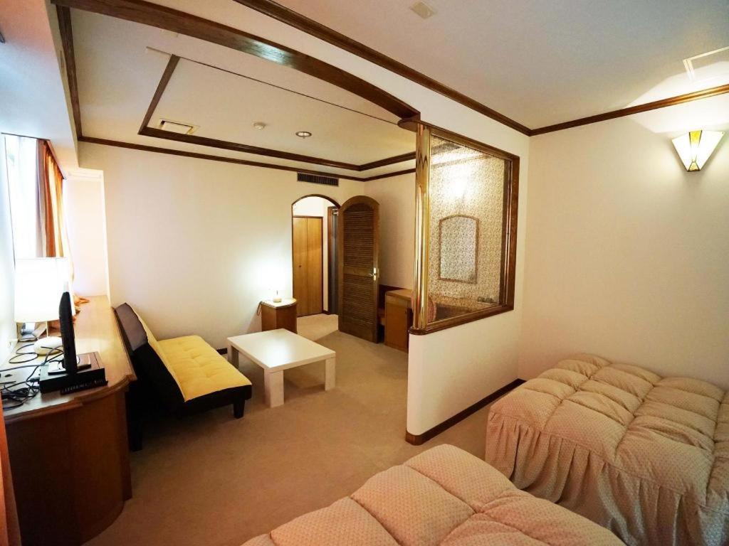Neyagawa Trend Hotel 大阪市 エクステリア 写真