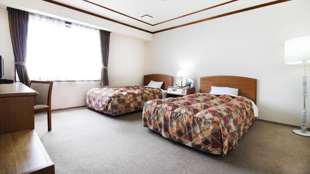 Neyagawa Trend Hotel 大阪市 エクステリア 写真