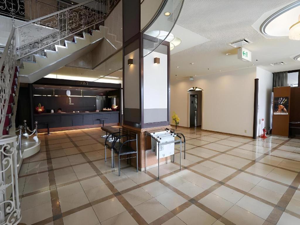 Neyagawa Trend Hotel 大阪市 エクステリア 写真